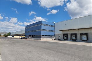 DHL ocupa armazém de 4.400 m² no parque logístico do Montijo