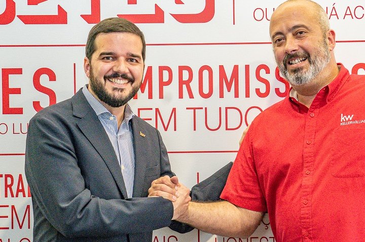 Keller Williams abre Market Center em Mafra
