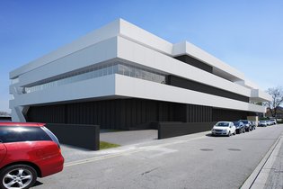 Savills e CBRE comercializam edifício Noto Office Center