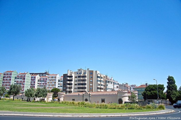 Benfica aprova compra de edifícios para habitação acessível