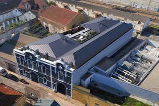 Edifício da SA&V no Braço de Prata é reconvertido em habitação de luxo (atual.)