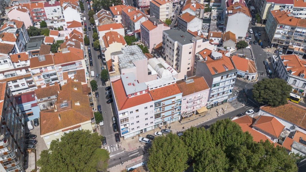 Nolon comercializa edifício residencial em Queluz