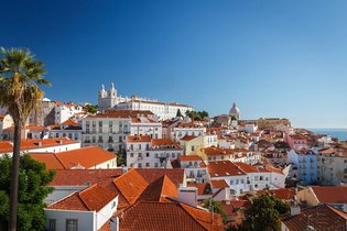 Estrangeiros compraram €923M de habitação na ARU de Lisboa