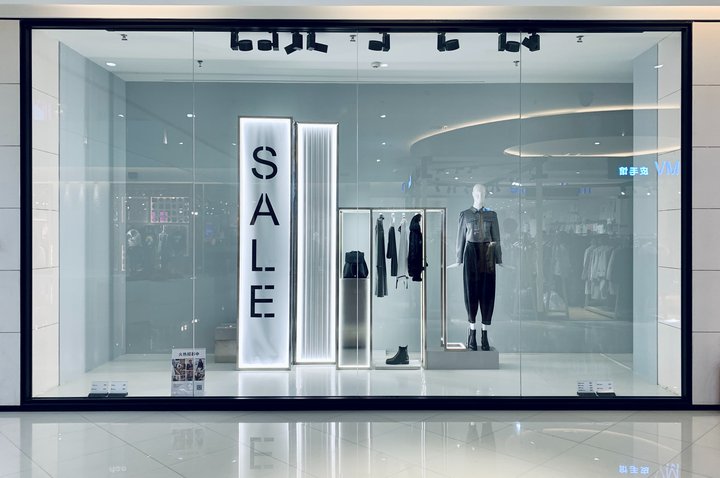 Centros comerciais “apreensivos” com quebra de vendas de 21%