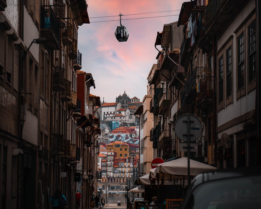 Porto. Fotografia de Aviv Perets, Pexels.