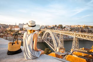 Airbnb junta-se à Câmara do Porto para promover o programa “Confiança Porto/Trust Porto”